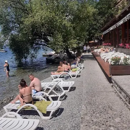 Stefano - Center, *